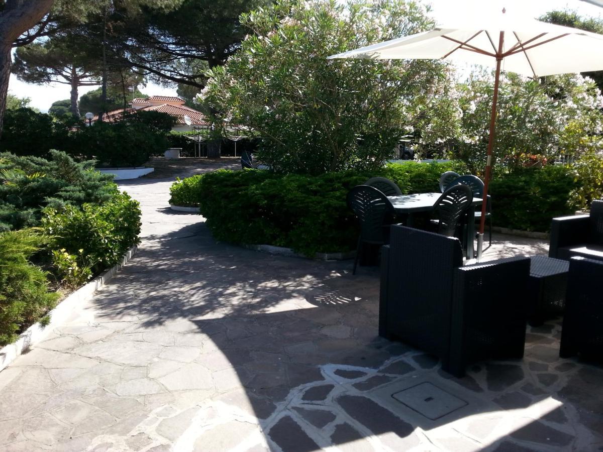 Appartamento In Villa Valentini, Fronte Mare, Giardino E Parcheggio Privato, Wifi, Dotato Di Tutti I Confort, Nel Golfo Di Gaeta Minturno Kültér fotó