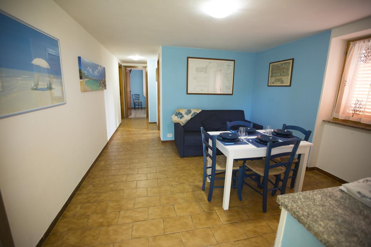 Appartamento In Villa Valentini, Fronte Mare, Giardino E Parcheggio Privato, Wifi, Dotato Di Tutti I Confort, Nel Golfo Di Gaeta Minturno Kültér fotó
